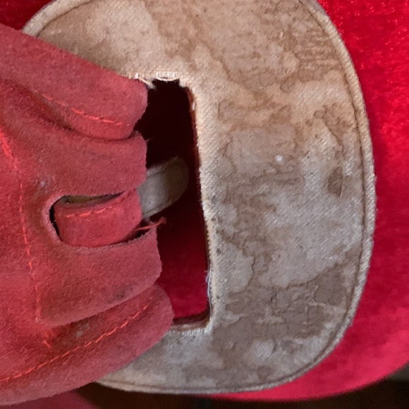 Ellen Tracy Wide Red Suede Belt - Picture 6 of 6